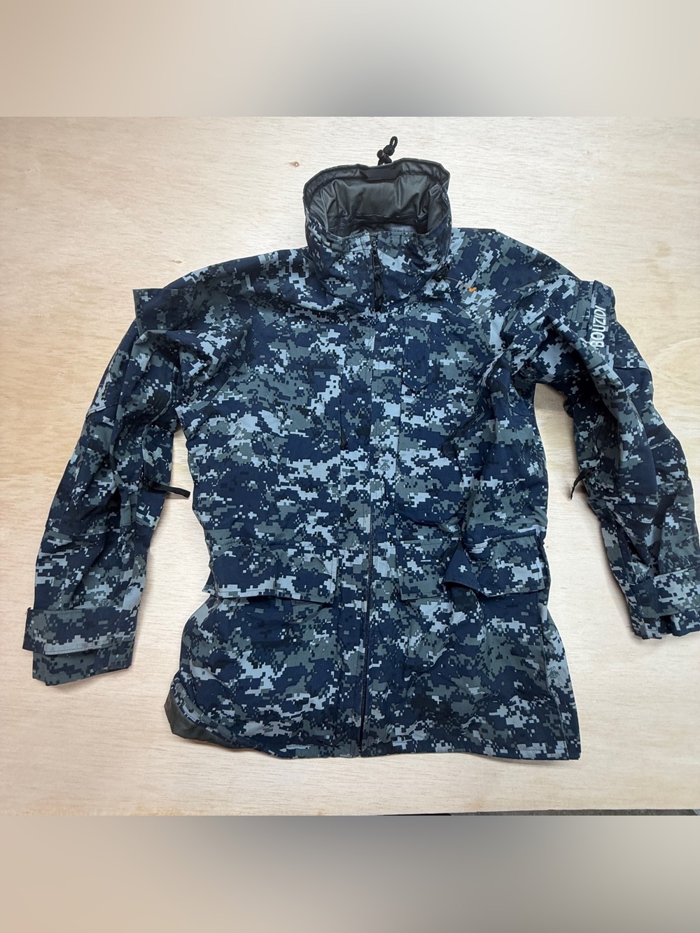 US Navy NWU Type I Blue Digital Camo Gore-Tex Parka Jacket Medium Regular Waterp